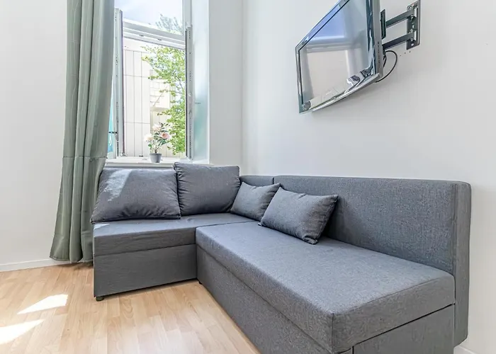 Elegant Private Near Danube With Garden Access Apartamento *