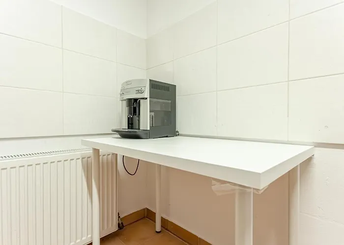 Elegant Private Near Danube With Garden Access